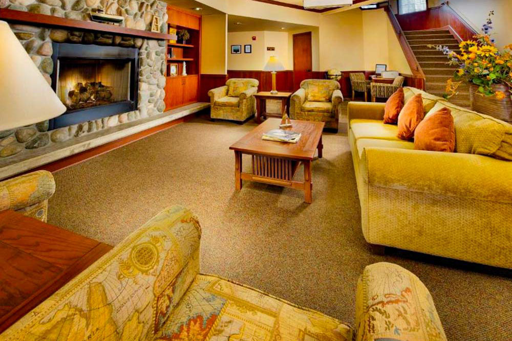 Where to stay in Cannon Beach Oregon: Tolovana Inn