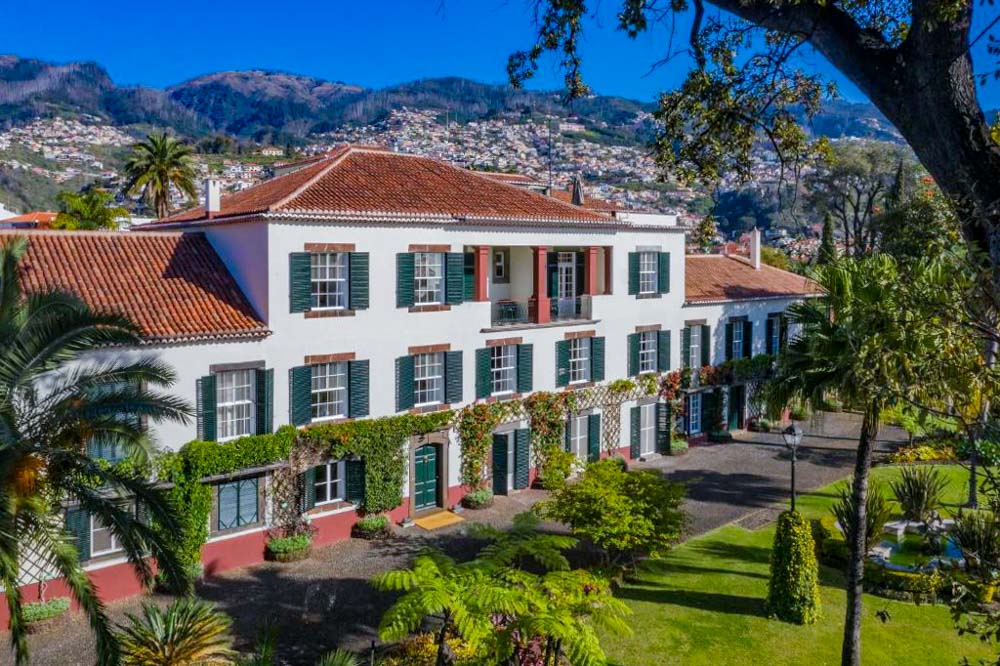 Best Madeira Hotels: Quinta Jardins do Lago