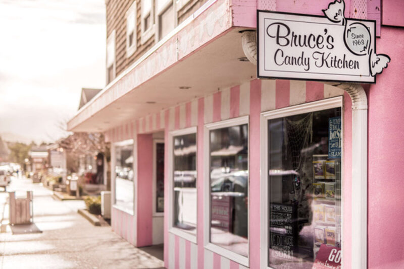 Best Things to do in Cannon Beach, OR: Bruce's Candy Kitchen