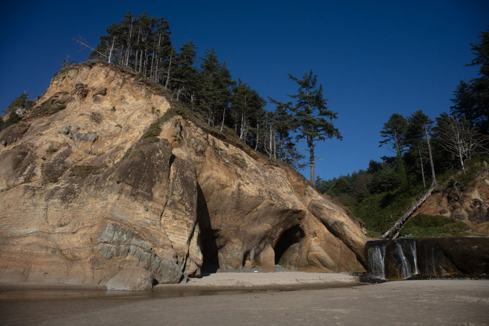 Best Things to do in Cannon Beach, Oregon: Hug Point State Recreation Site