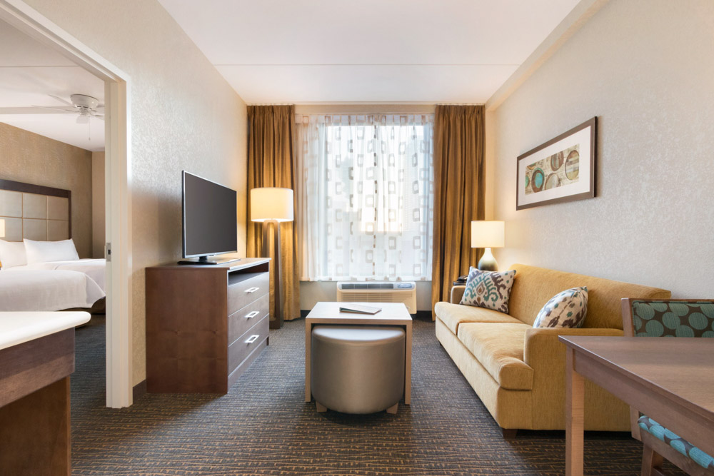 Cool Calgary Hotels: Homewood Suites by Hilton Calgary Downtown
