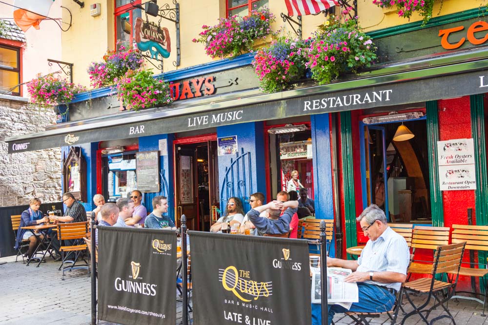 Cool Things to do in Galway: Night at the pub