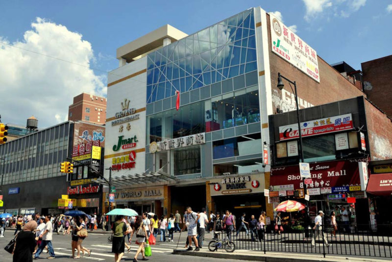 Queens Things to do: New World Mall