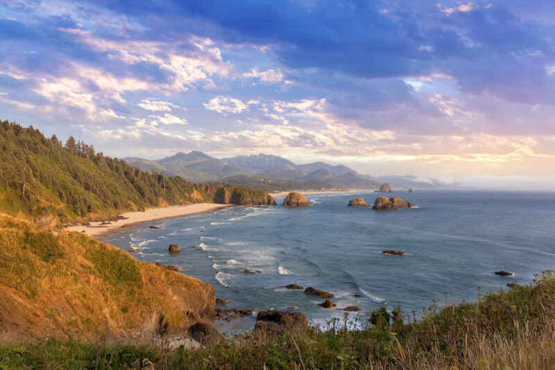 What to do in Cannon Beach, Oregon: Haystack Rock Trail