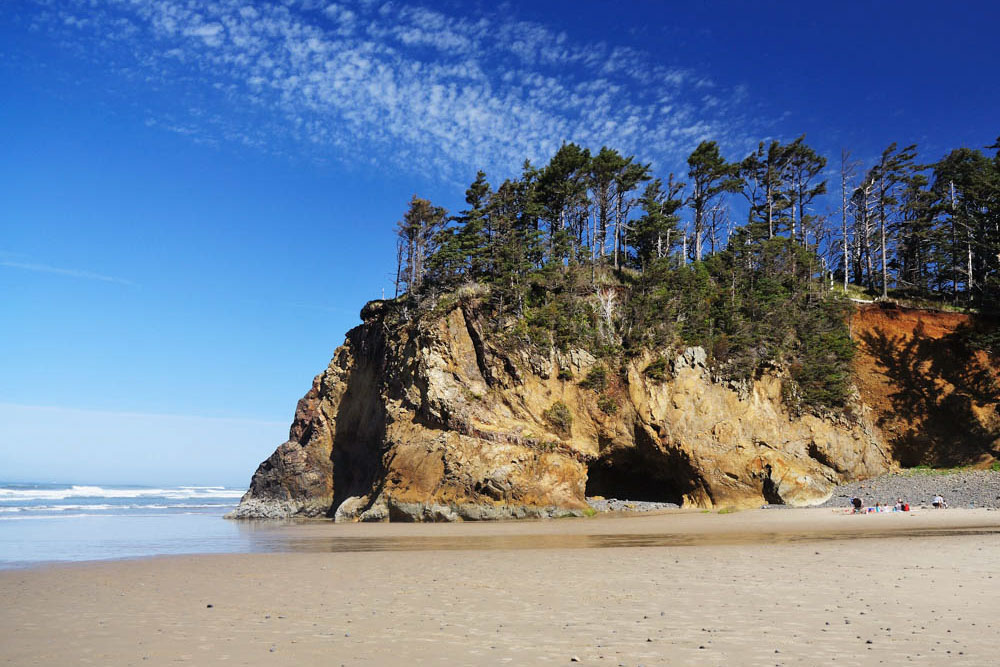What to do in Cannon Beach, Oregon: Hug Point State Recreation Site