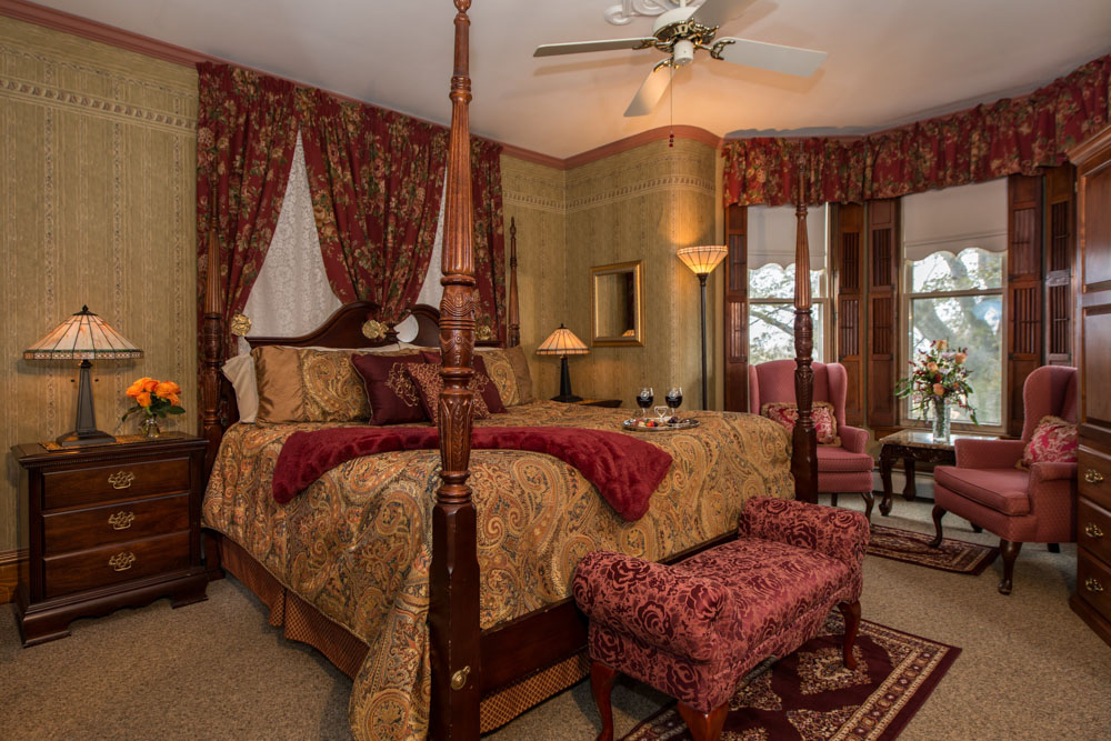 Where to stay in Finger Lakes New York: Sutherland House Victorian Bed & Breakfast