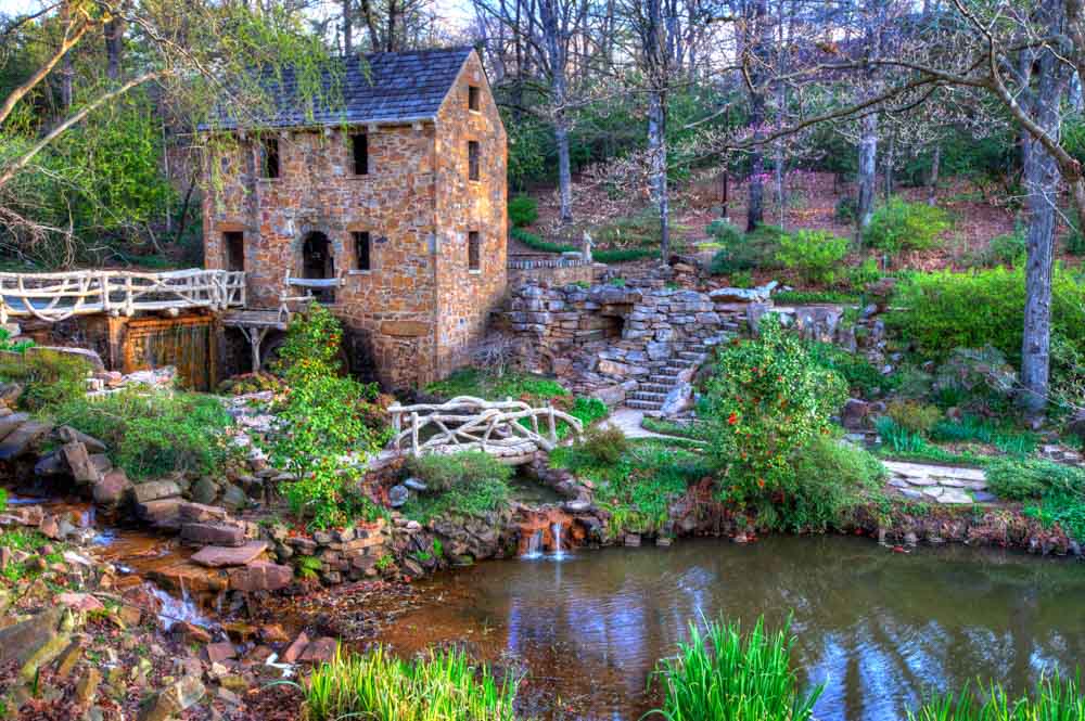 Arkansas Things to do: Old Mill