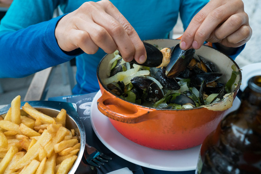 Belgium Things to do: Moules-Frites
