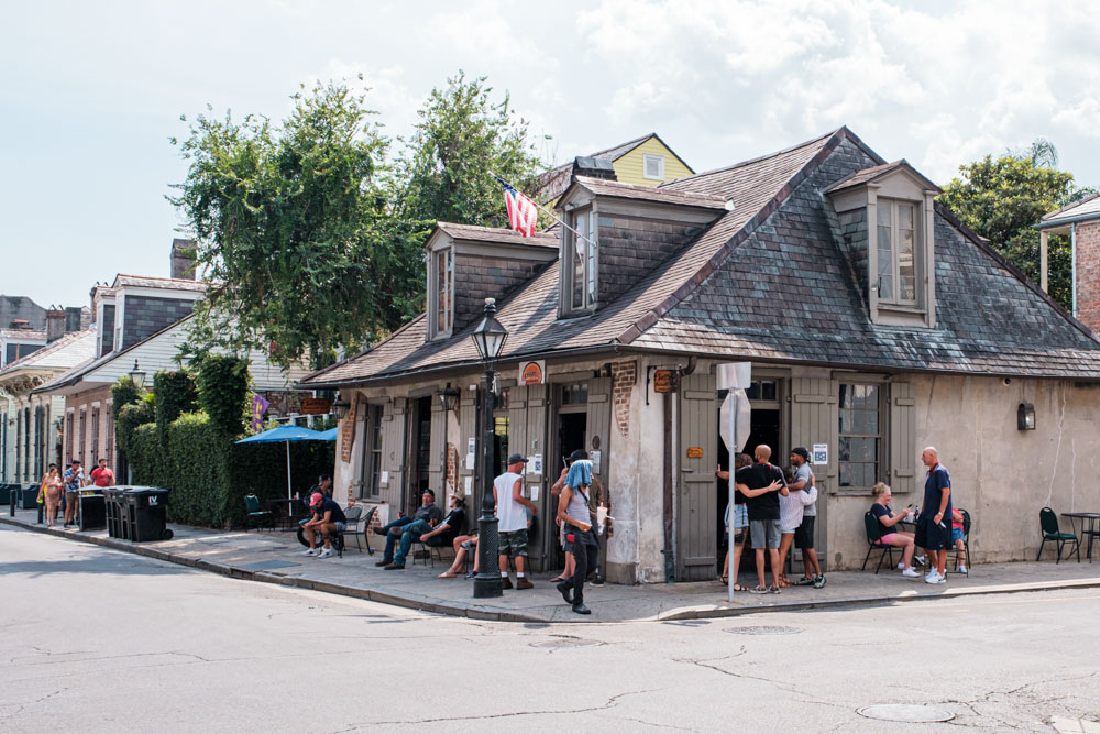 Best Bars in New Orleans: Jean Lafitte’s Blacksmith Shop