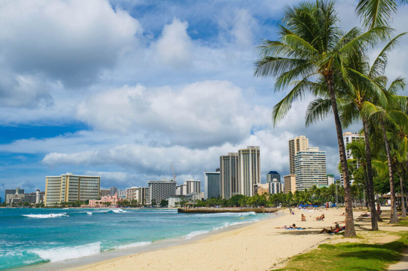 Best Places to Visit in USA in January: Oahu, Hawaii