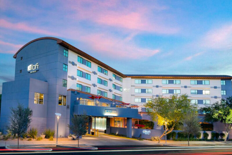 Cool Scottsdale Hotels: Aloft Scottsdale