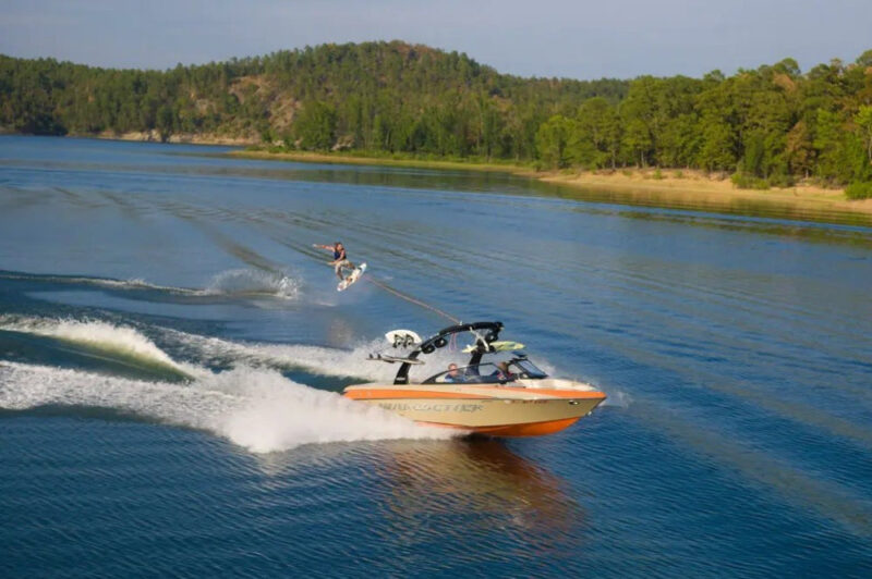Cool Things to do in Arkansas: Lake Ouachita