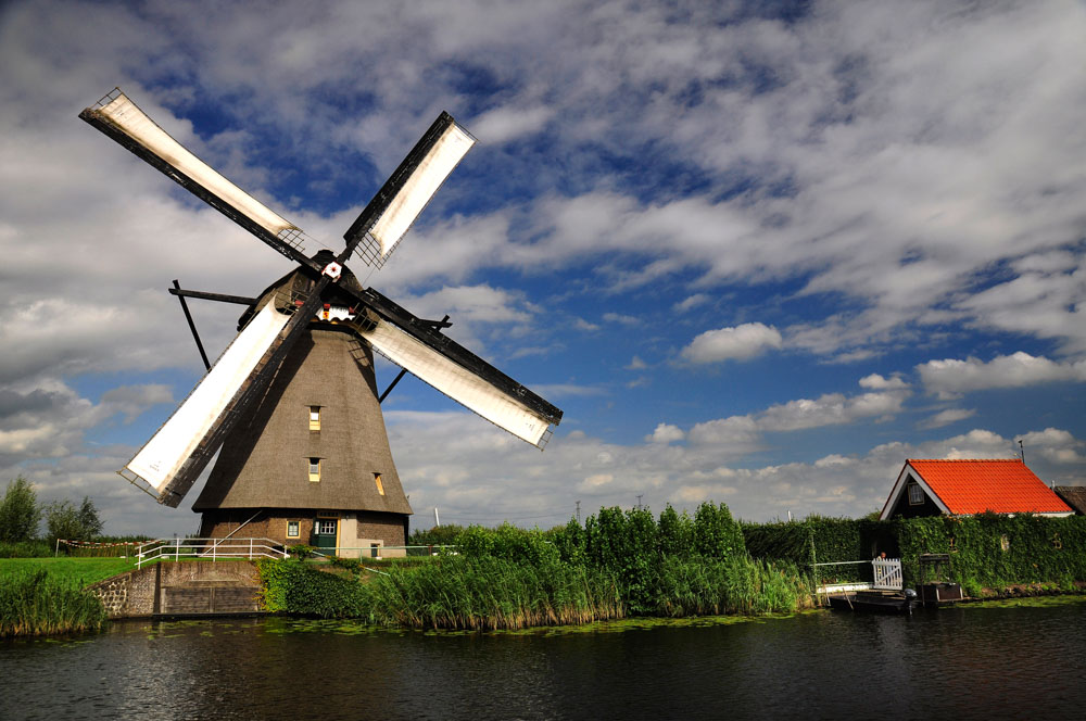 Cool Things to do in Rotterdam, Netherlands: Kinderdijk