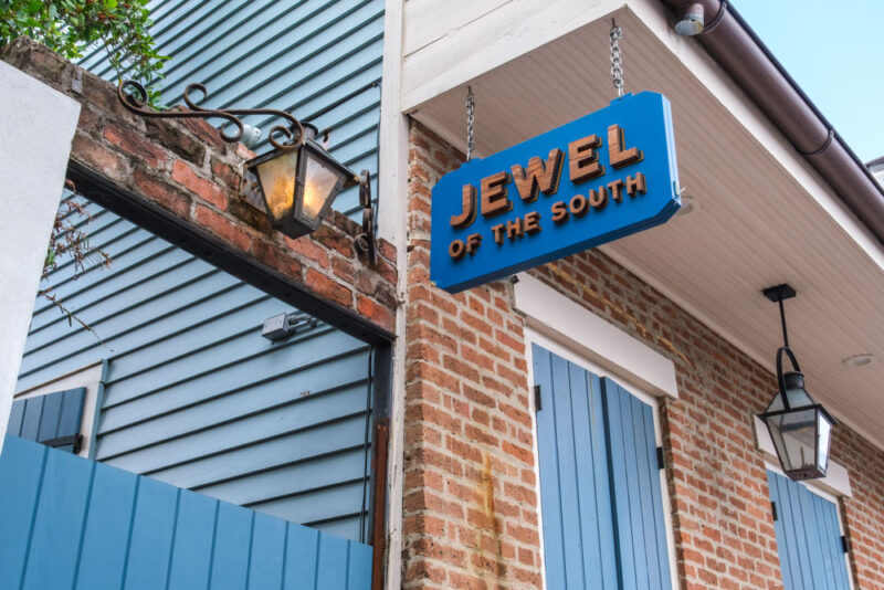 What Bars to try in New Orleans: Jewel of the South