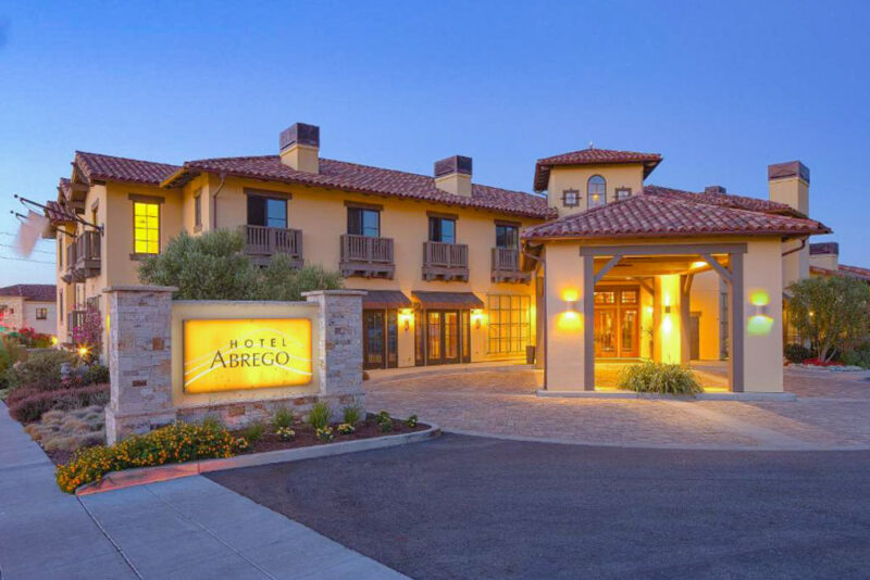 Best Hotels Monterey California: Hotel Abrego
