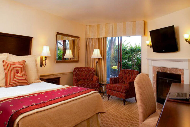 Best Monterey Hotels: Victorian Inn