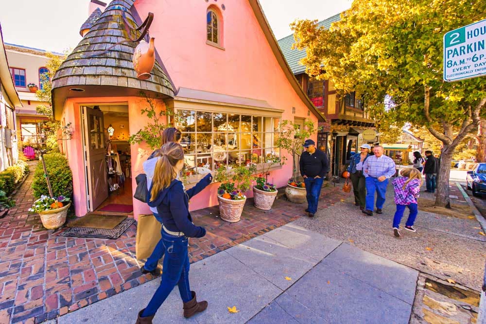 Best Places to Spend Christmas in the USA: Carmel-by-the-Sea, California 