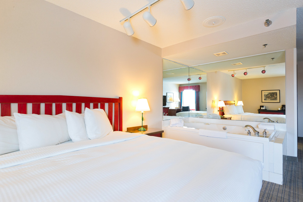 Best Hotels Des Moines Iowa: Des Moines Marriott Downtown