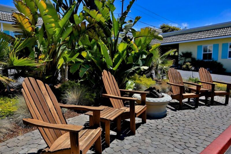 Best Hotels in Morro Bay, California: Beach Bungalow Inn and Suites
