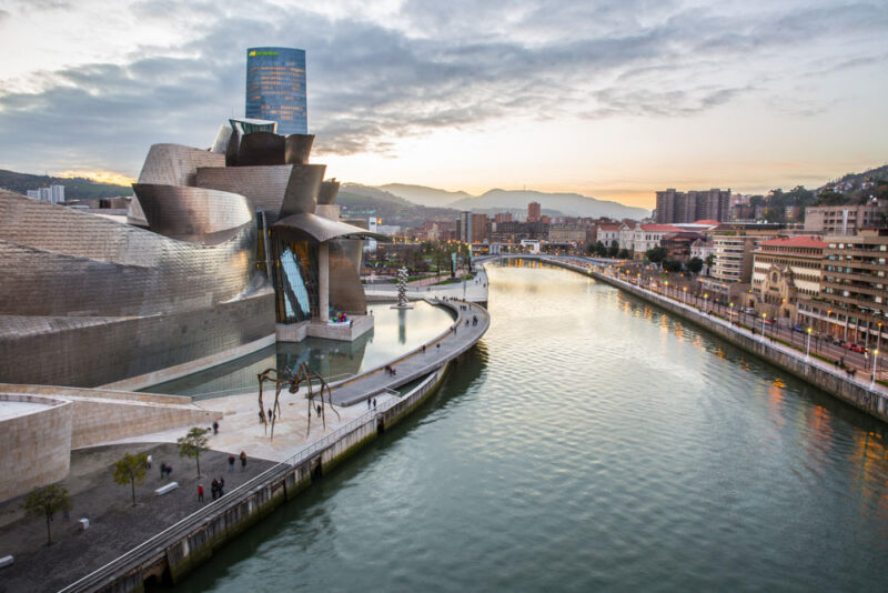 Bilbao, Spain Bucket List: Ría de Bilbao