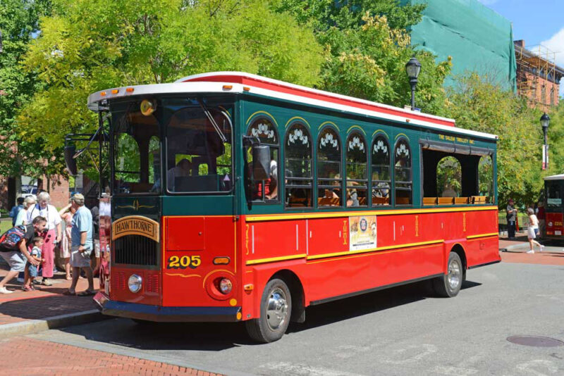 Fun Things to do in Salem, Massachusetts: Salem Trolley