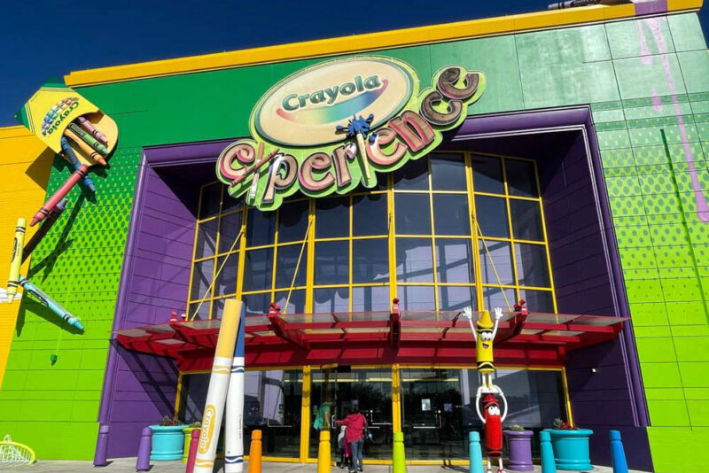 Must do things in Orlando, Florida: Crayola Experience
