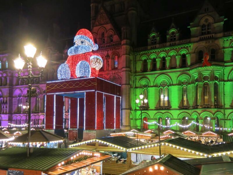 Unique Things to do in Manchester, England: Manchester Christmas Market
