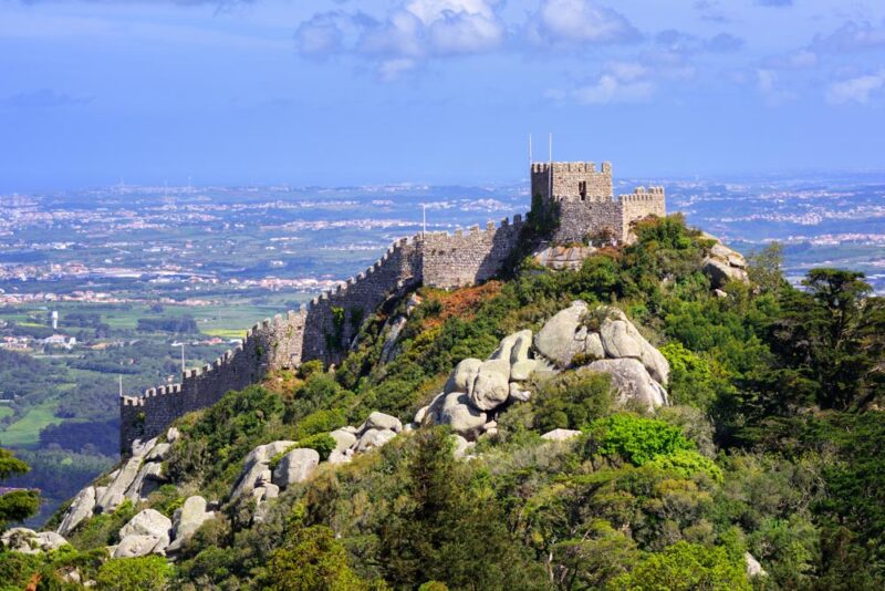 Unique Things to do in Sintra: Castle of the Moors