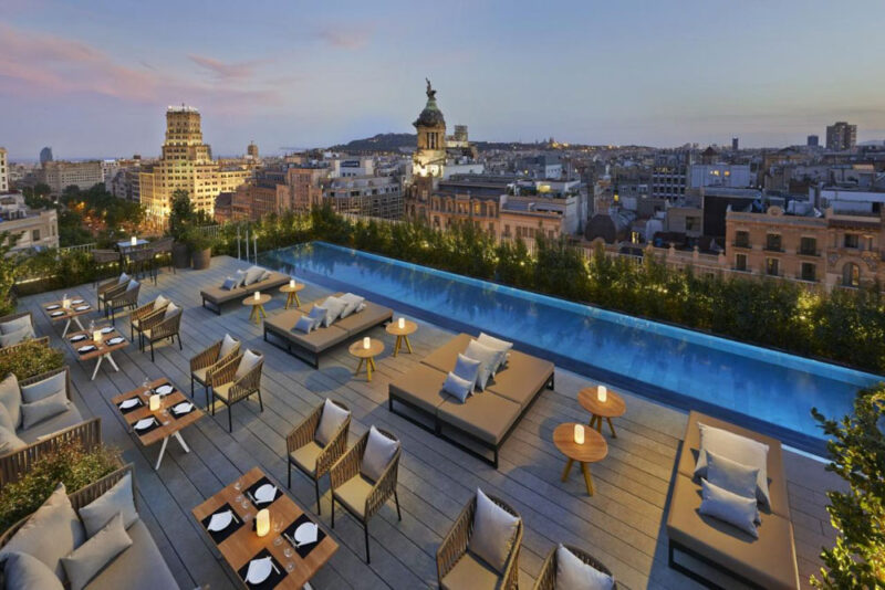 Best Rooftop Bars in Barcelona: Terrat