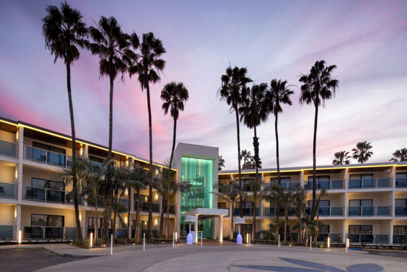 Best Venice Beach Hotels: Marina del Rey Hotel