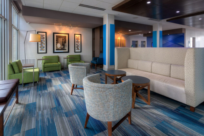Tulsa Boutique Hotels: Holiday Inn Express & Suites Tulsa Midtown