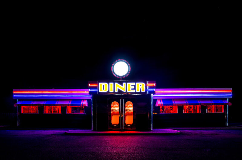 Unique Things to do in Newark, New Jersey: Eat Your Way Through the Diner Capital of the World