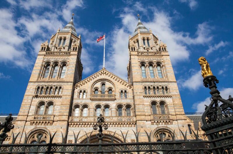 Weekend in London 3 Days Itinerary: Natural History Museum