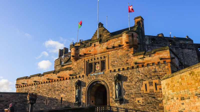 2 Week Itinerary in Scotland: Edinburgh Castle