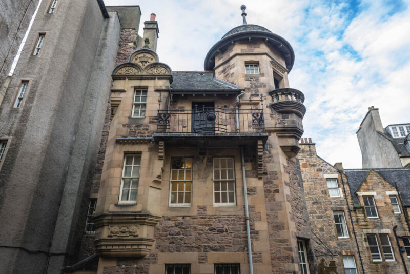 2 Week Scotland Itinerary: The Writers’ Museum