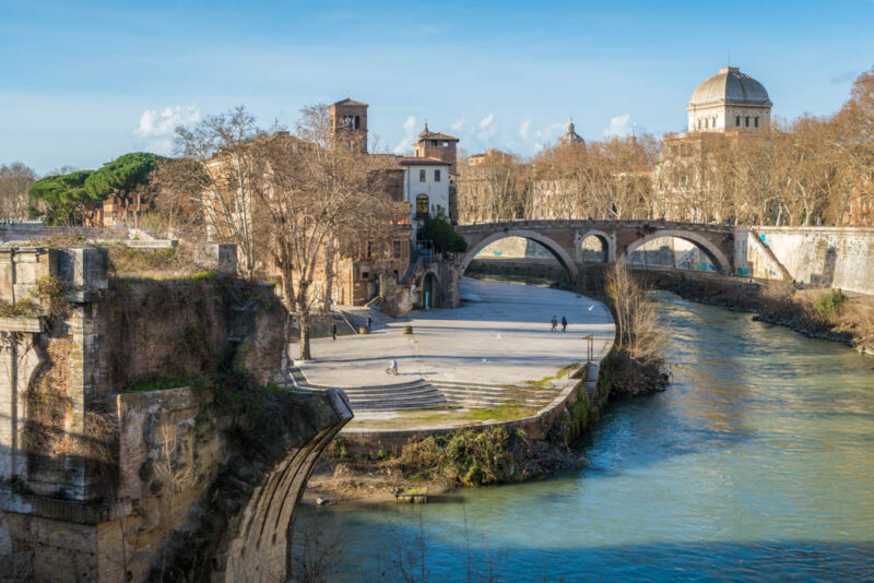 3 Days in Rome Weekend Itinerary: Lungotevere & Ponte Umberto I