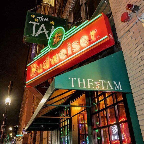 What Bars to Try in Boston: The Tam