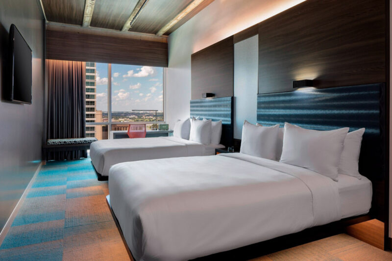Boutique Hotels in Fort Worth, Texas: Aloft Fort Worth Downtown