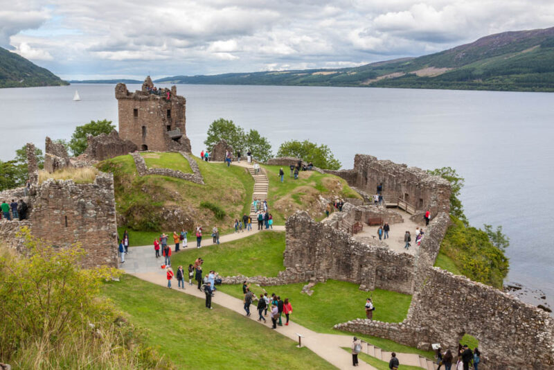 Scotland Two Week Itinerary: Inverness Castle