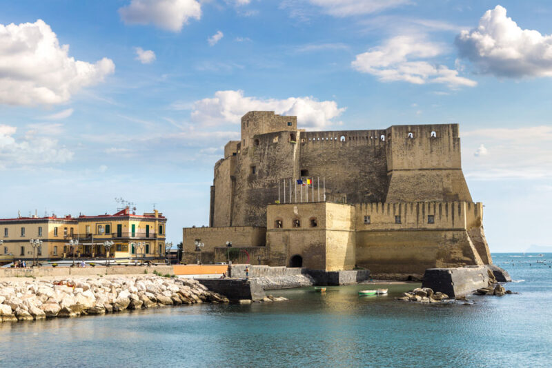 2 Week Italy Itinerary: Castel Dell Ovo