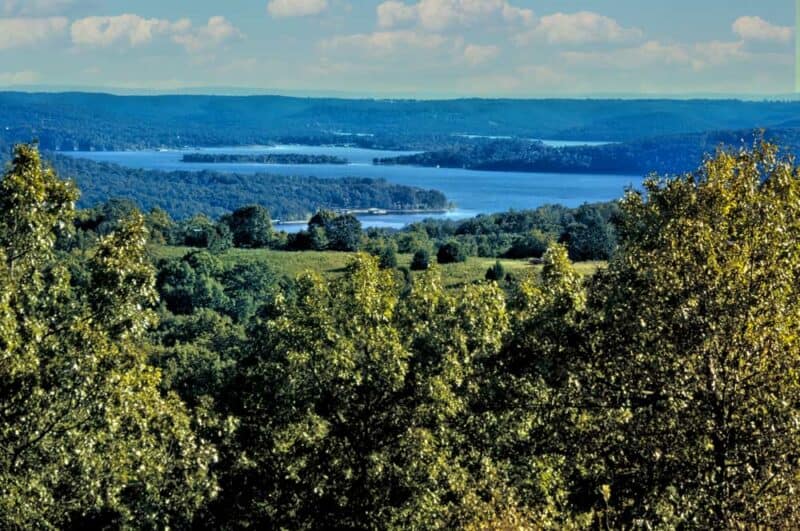Best Things to do in Branson, Missouri: Table Rock Lake