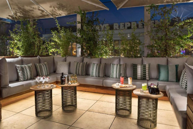 Cool Cocktail Bars in Madrid: RADIO ME Rooftop Bar