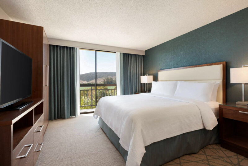 Cool San Luis Obispo Hotels: Embassy Suites San Luis Obispo
