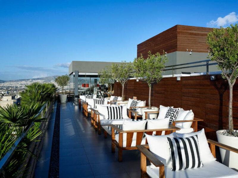 Fun Rooftop Bars in Athens: Air Lounge Bar and Restaurant

