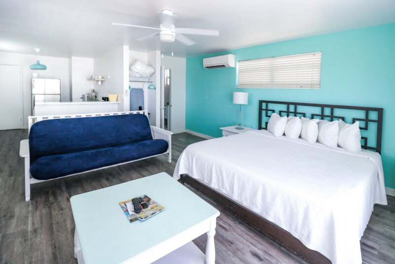 Where to Stay Near Everglades National Park: Drop Anchor Resort & Marina