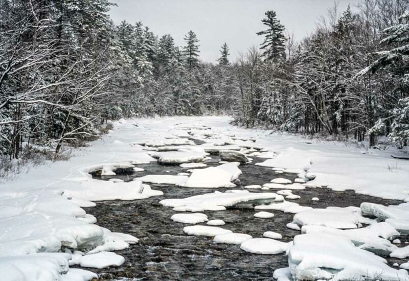 Where to Vacation in the US in February: White Mountains, New Hampshire