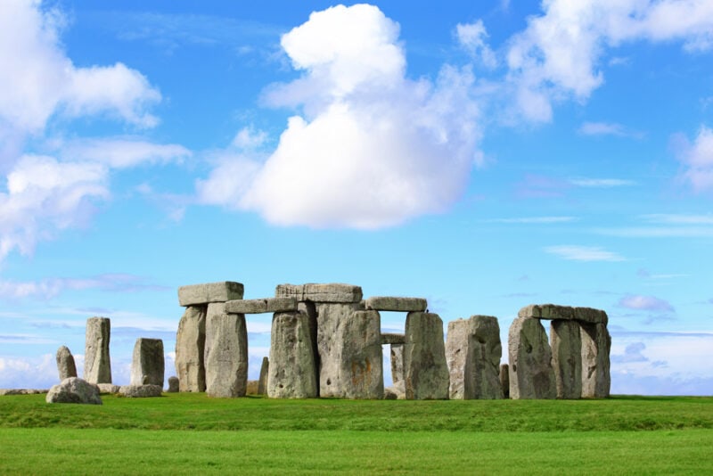 2 Week England Itinerary: Stonehenge