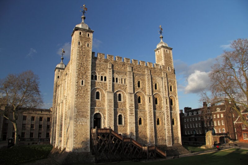 2 Week Itinerary in England: Tower of London