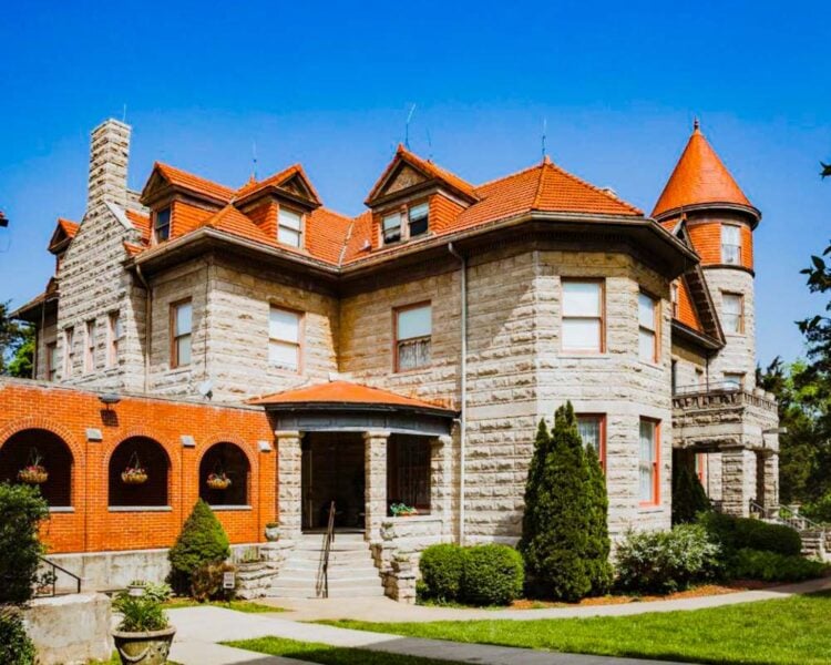 Best Springfield Hotels: The Mansion at Elfindale