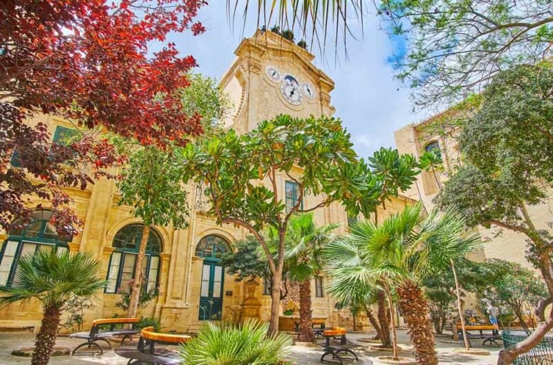 Unique Things to do in Malta: Grandmaster's Palace